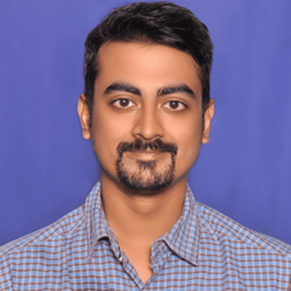 Dr. Shreyas Gujjar - Dentist in Hyderabad